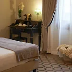 Palazzo Borghini - Gruppo Estella Hotel