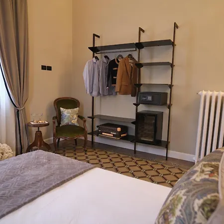Palazzo Borghini - Gruppo Estella Отель Флоренция