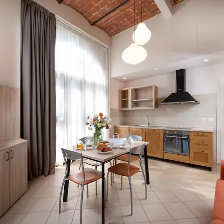Palazzo Borghini - Gruppo Estella 4* Флоренция